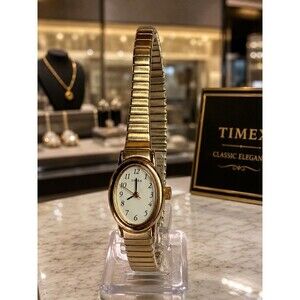 Vintage Timex LO Oval Ladies CR12176 Wristwatch ** READ**